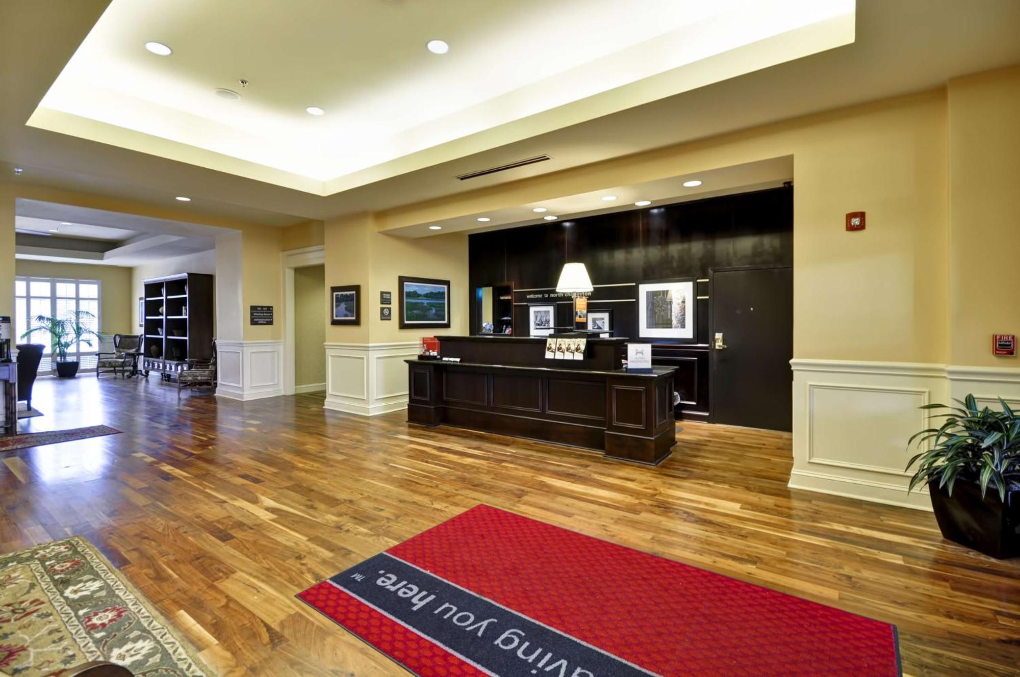 Hampton Inn & Suites North Charleston-University Boulevard Kültér fotó