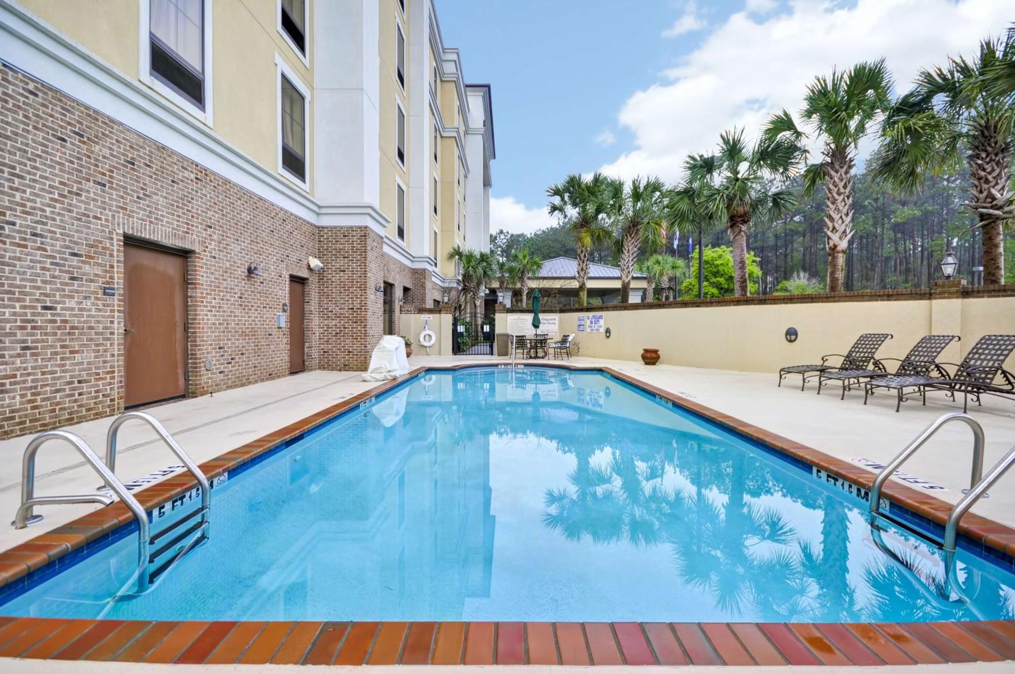 Hampton Inn & Suites North Charleston-University Boulevard Kültér fotó
